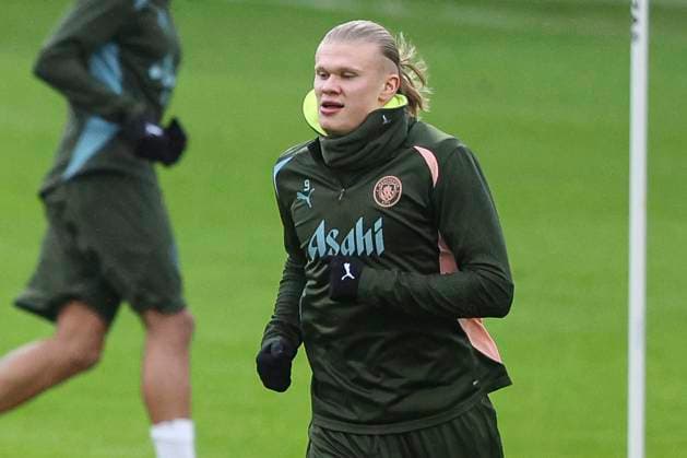 Sport Themen der Woche KW05 Sport Bilder des Tages Manchester City Training Day Erling Haaland of Manchester City during the Manchester City FC Training Day ahead of the Manchester City FC v Club Brugge Champions League match, at the Joie Stadium, Manchester, England, United Kingdom on 28 January 2025 Credit: Jake Kirkman Every Second Media Editorial use only. All images are copyright Every Second Media Limited. No images may be reproduced without prior permission. Copyright: xIMAGO EveryxSecondxMediax ESM-1299-0053