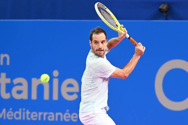 TENNIS : Open Sud de France ATP, Tennis Herren 250 - 28 01 2025 MONTPELLIER, FRANCE - JANVIER 28 : Adrian MANNARINO (FRA) vs. Richard GASQUET (FRA) lors du tournoi Open Sud de France ATP 250 a Montpellier le 29 janvier 2025. MontpellierFrance  Copyright: xValentinaxClaretx