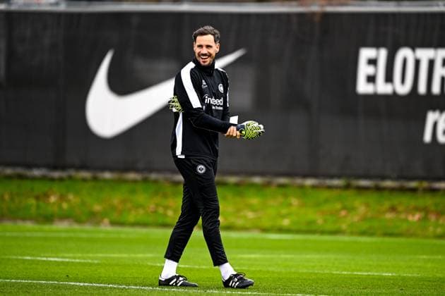 Jens Grahl (Eintracht Frankfurt, 33) lachend, GER, Abschlusstraining, Eintracht Frankfurt, Fussball, UEFA Europa League, 8. Spieltag, Spielzeit 2024 25, 29.01.2025. GER, Abschlusstraining, Eintracht Frankfurt, Fussball, UEFA Europa League, 8. Spieltag, Spielzeit 2024 25, 29.01.2025. Frankfurt am Main Copyright: xEibner-Pressefoto FlorianxWiegandx EP_FWD