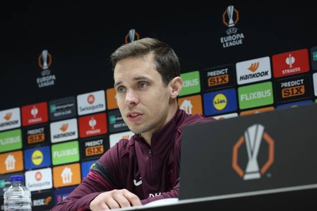 Anderlecht s head coach David Hubert pictured during a press conference, PK, Pressekonferenz of Belgian soccer team RSC Anderlecht, Wednesday 29 January 2025 in Brussels. Tomorrow, Anderlecht will play German Hoffenheim on day 8 8 of the group stage of the UEFA Europa League tournament. VIRGINIExLEFOUR  x111387263x