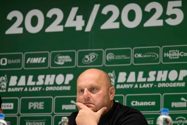 Trener Bohemians Jaroslav Vesely na tiskove konferenci fotbaloveho klubu Bohemians Praha 1905 pred startem jarni casti prvni ligy, 29. ledna 2025, Praha. (CTKxPhoto MichalxKamaryt) CTKPhotoP2025012905263  CTKPhotoP2025012905263