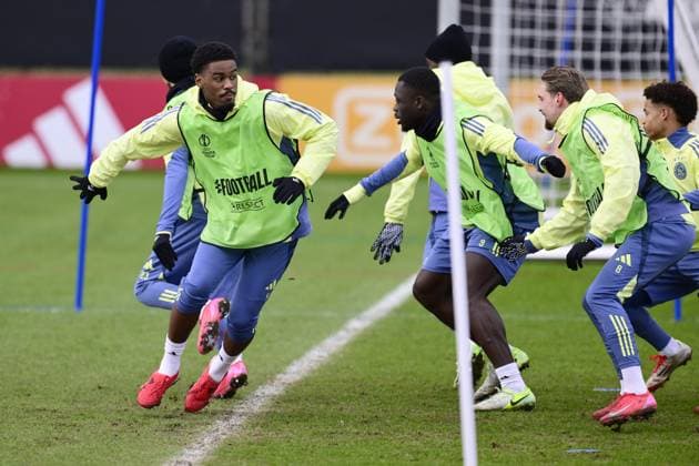 AMSTERDAM - Jorrel Hato, Brian Brobbey, Kenneth Taylor of Ajax of Ajax during MD-1 training ahead of the match against Galatasaray at the Johan Cruijff ArenA on Jan. 29, 2025 in Amsterdam, Netherlands. ANP OLAF CRACK UEFA Europa Europa League 2024 25 xVIxANPxSportx xxANPxIVx 518634284 originalFilename: 518634284.jpg