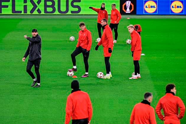 SK Slavia Praha players attend a training session before UEFA Europa League last 8th round match SK Slavia Praha vs Malmo FF, in Prague, Czech Republic, on January 29, 2025. (CTKxPhoto VitxSimanek) CTKPhotoP2025012906700  CTKPhotoP2025012906700