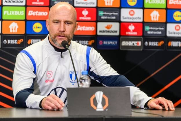 250129 Head coach Henrik Rydström of Malmö FF during a UEFA Europa League press conference, PK, Pressekonferenz on January 29, 2025 in Prague. Photo: Mathilda Ahlberg BILDBYRAN kod MA MA0777 fotboll football soccer fotball uefa europa league europa league presskonferens press conference malmö ff bbeng  Copyright: MATHILDAxAHLBERG BB250129MA019