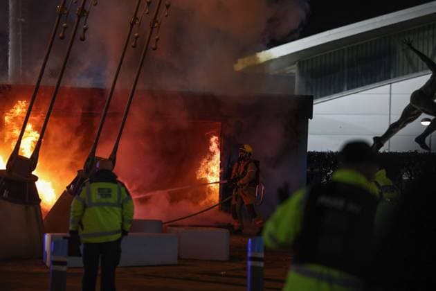 UEFA Champions League Matchday 8 of 8 Manchester City v Club Brugge Fire fighters putting out a fire outside of the Etihad during the UEFA Champions League Matchday 8 of 8 Manchester City vs Club Brugge at Etihad Stadium, Manchester, United Kingdom, 29th January 2025 (Photo by Mark Cosgrove News Images) Manchester Etihad Stadium Manchester United, ManU Kingdom Copyright: xMarkxCosgrove NewsxImagesx