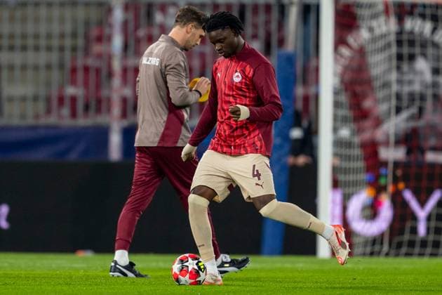 SOCCER - UEFA CL, RBS vs Atletico SALZBURG,AUSTRIA,29.JAN.25 - SOCCER - UEFA Champions League, Red Bull Salzburg vs Atletico Madrid. Image shows Hendry Blank (RBS) during warm up.  GEPAxpictures xWolfgangxKofler