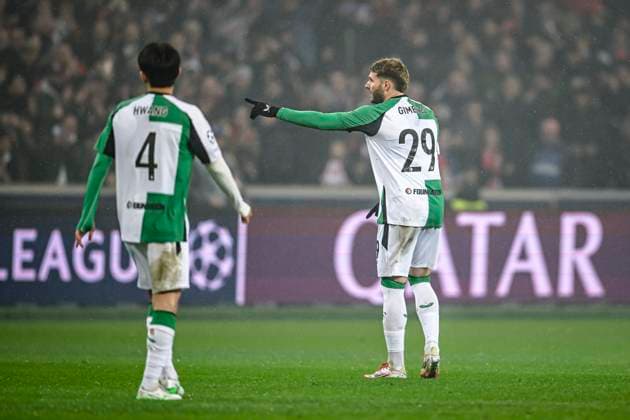 Feyenoord Rotterdam forwarder Santiago Gimenez, during the match Lille - Feyenoord at the Stade Pierre Mauroy for the UEFA Champions League - League phase - Matchday 8 season 2024-2025 in LILLE, France on 29 januari 2025, (photo by Stefan Koops EYE4images DeFodi Images) Defodi-746_211569