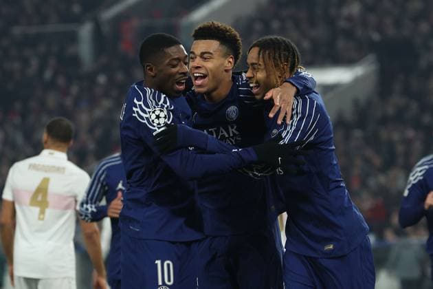 Stuttgart 29. January 2025 Uefa Champions League phase 2024 25 Matchday 8, VFB Stuttgart - Paris Saint Germain v.l., Ousmane Dembele (Paris Saint-Germain), DÃ sirÃ DouÃ (Paris Saint-Germain), Bradley Barcola (Paris Saint-Germain), Torjubel, Goal celebration, celebrate the goal Copyright: JoaquimxFerreira