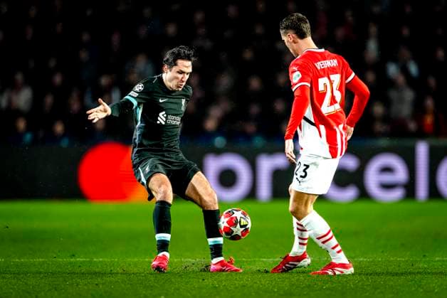 Liverpool FC midfielder Frederico Chiesa, PSV Eindhoven midfielder Joey Veerman during the match PSV - Liverpool at the Philips stadium for the Champions League - League phase - Matchday 8 season 2024-2025 in EINDHOVEN, Netherlands on 29 january 2025, (photo by Marcel van Dorst EYE4images DeFodi Images) Defodi-746_211584