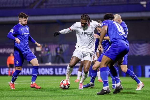 GNK Dinamo v AC Milan - UEFA Champions League 2024 25 League Phase MD8 Rafael Leao of AC Milan in action during the UEFA Champions League 2024 25 League Phase MD8 match between GNK Dinamo and AC Milan at Maksimir Stadium on January 29, 2025. in Zagreb, Croatia.  LukaxStanzl PIXSELL
