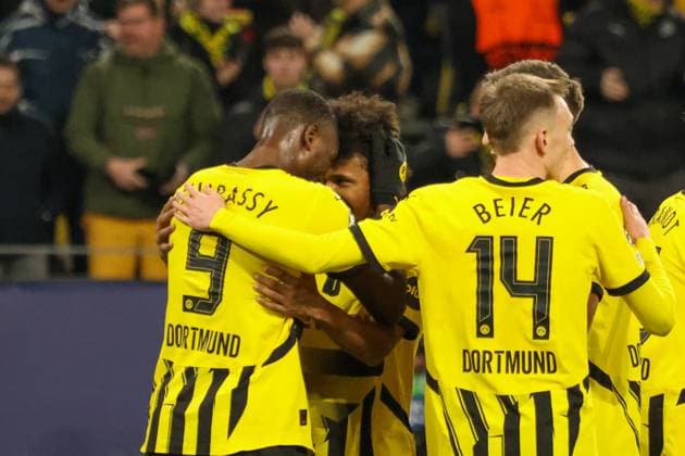Dortmund, Deutschland 29. Januar 2025: Champions League - 2024 2025 - Borussia Dortmund vs. Schachtar Donezk Im Bild: v.li. Torschütze Serhou Guirassy (BVB) macht das Tor zum 1:0 und jubelt mit Karim Adeyemi (BVB) Signal Iduna Park Nordrhein Westfalen Copyright: xFotostandx xFantinix