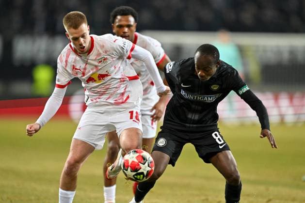 SOCCER - UEFA CL, Sturm vs RB Leipzig KLAGENFURT,AUSTRIA,29.JAN.25 - SOCCER - UEFA Champions League, SK Sturm Graz vs RasenBallsport Leipzig. Image shows Arthur Vermeeren (RB Leipzig) and Malick Yalcouye (Sturm).  GEPAxpictures xAvnixRetkoceri