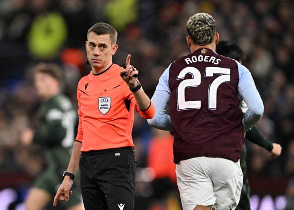 Birmingham, England, 29th January 2025. Referee Clement Turpin during the UEFA Champions League match at Villa Park, Birmingham. Picture credit should read: Cody Froggatt Sportimage EDITORIAL USE ONLY. No use with unauthorised audio, video, data, fixture lists, club league logos or live services. Online in-match use limited to 120 images, no video emulation. No use in betting, games or single club league player publications. SPI_037_CF_Aston_Villa_Celtic SPI-3641-0037