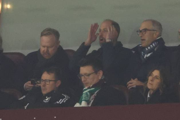 Sport Bilder des Tages William, Prince of Wales in the stands Aston Villa v Celtic, UEFA Champions League, Group Stage, Football, Villa Park, Birmingham, UK - 29 Jan 2025 EDITORIAL USE ONLY No use with unauthorised audio, video, data, fixture lists, club league logos or live services. Online in-match use limited to 120 images, no video emulation. No use in betting, games or single club league player publications. Copyright: xRyanxBrowne Shutterstockx 15122167bn