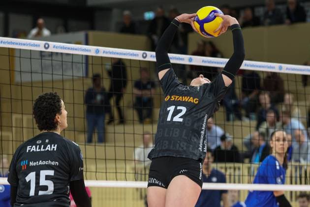 Wiesbaden, Deutschland 29. Januar 2025: 1. VBL - Frauen - 2024 2025 - VC Wiesbaden vs. Ladies in Black Aachen Im Bild: Meghan Barthel (Ladies in Black Aachen, 12), Halle am Platz der deutschen Einheit Berlin Copyright: xFotostandx xUlrichxScherbaumx
