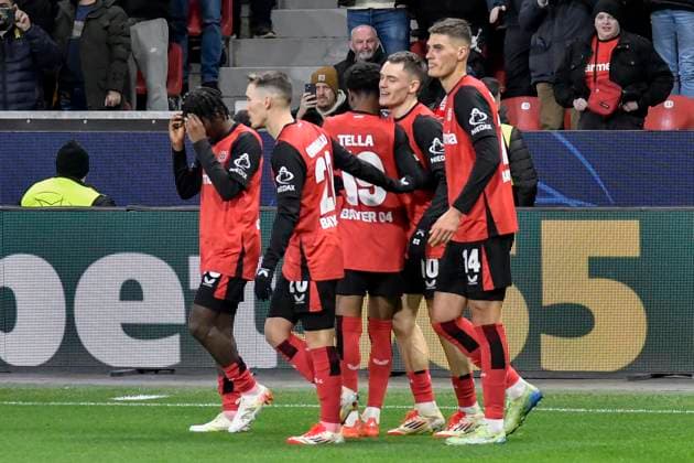 Florian Wirtz (Leverkusen 10) jubelt nach dem Tor zum 1:0 mit der Mannschaft 29.01.2025 Fussball Champions League, Bayer Leverkusen vs Sparta Prag, BayArena, Leverkusen,