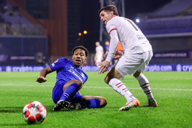 GNK Dinamo v AC Milan - UEFA Champions League 2024 25 League Phase MD8 Ronael Pierre-Gabriel of Dinamo Zagreb and Christian Pulisic of AC Milan in action during the UEFA Champions League 2024 25 League Phase MD8 match between GNK Dinamo and AC Milan at Maksimir Stadium on January 29, 2025. in Zagreb, Croatia.  LukaxStanzl PIXSELL
