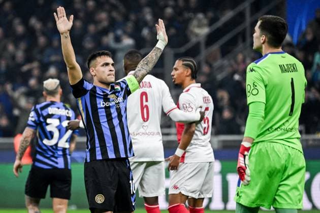 January 29, 2025, Milan, ITALY: Inter s Lautaro Martinez jubilates after scoring the goal during the Champions League soccer match Inter FC vs AS Monaco at the Giuseppe Meazza stadium in Milan, Italy, 29 January 2025..ANSA NICOLA MARFISI Champions League: Inter-Monaco  - ZUMAa110 20250129_zaf_a110_034 Copyright: xNicolaxMarfisix