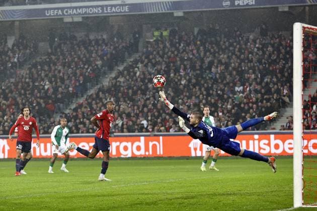 LILLE - Lille OSC goalkeeper Lucas Chevalier during the UEFA Champions League match between Lille OSC and Feyenoord at Stade Pierre Mauroy on Jan. 29, 2025 in Lille, France. ANP MAURICE VAN STEEN UEFA Champions League 2024 25 League Phase MD8 2024 25 xVIxANPxSportx xxANPxIVx 518655215 originalFilename: 518655215.jpg