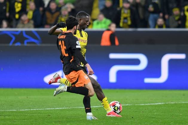 Serhou Guirassy (Borussia Dortmund) Tor zum 2:0 waehrend des Spiels der UEFA Champions League 2024 25 Ligen-Phase 8. Spieltag zwischen Borussia Dortmund und FC Shakhtar Donetsk, SIGNAL IDUNA PARK am 29. January 2025 in Dortmund, Deutschland. (Foto von Ralf Treese DeFodi Images) +++ Serhou Guirassy (Borussia Dortmund) scores his team™s second goal during the UEFA Champions League 2024 25 League Phase MD8 match between Borussia Dortmund and FC Shakhtar Donetsk at Signal Iduna Park on January 29, 2025 in Dortmund, Germany. (Photo by Ralf Treese DeFodi Images) Defodi-521_BVBDON20250129_024