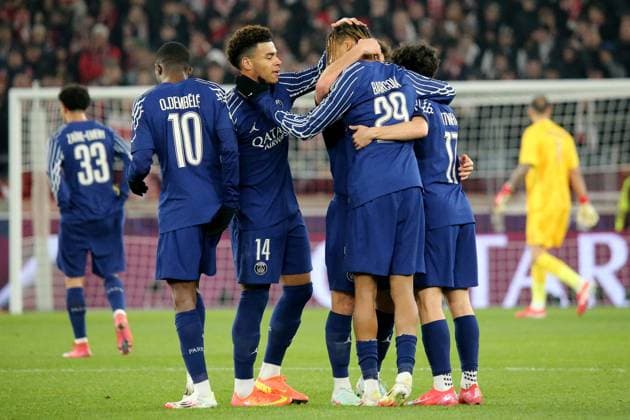29.01.2025, xmohx, Fussball UEFA Champions League, VfB Stuttgart - Paris St.Germain v.l. Torjubel nach dem Tor zum celebrating the goal celebrate 0:2 durch Ousame Dembele (PSG Paris St.Germain) (DFL DFB REGULATIONS PROHIBIT ANY USE OF PHOTOGRAPHS as IMAGE SEQUENCES and or QUASI-VIDEO) Stuttgart