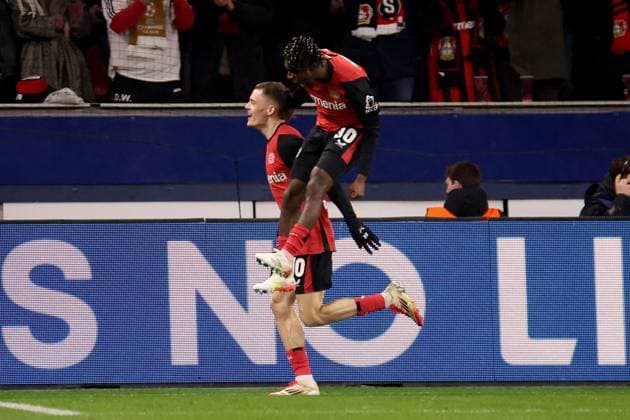 29.01.2025, xtstrx, Fussball UEFA Champions League, Bayer 04 Leverkusen - Sparta Prag v.l. Torjubel nach dem Tor zum celebrating the goal celebrate 1:0 durch Florian Wirtz (Bayer Leverkusen) (DFL DFB REGULATIONS PROHIBIT ANY USE OF PHOTOGRAPHS as IMAGE SEQUENCES and or QUASI-VIDEO) Leverkusen