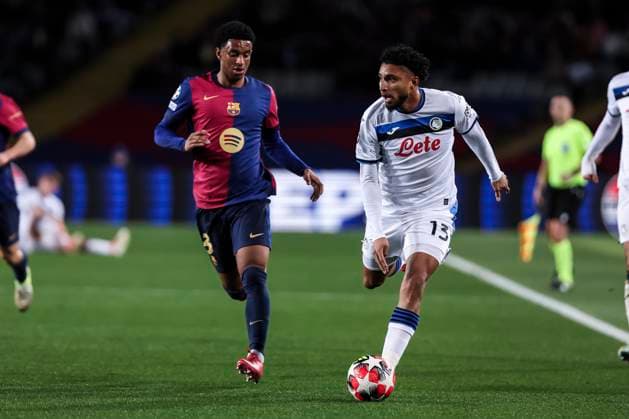 January 29, 2025, Barcelona, Barcelona, SPAIN: Jose dos Santos Ederson of Atalanta BC and Alejandro Balde of FC Barcelona, Barca in action during the UEFA Champions League 2024 25 League Phase MD8, match between FC Barcelona and Atalanta BC at Estadi Olimpic Lluis Companys on January 29, 2025 in Barcelona, Spain. Barcelona SPAIN - ZUMAa181 20250129_zaa_a181_058 Copyright: xJavierxBorregox