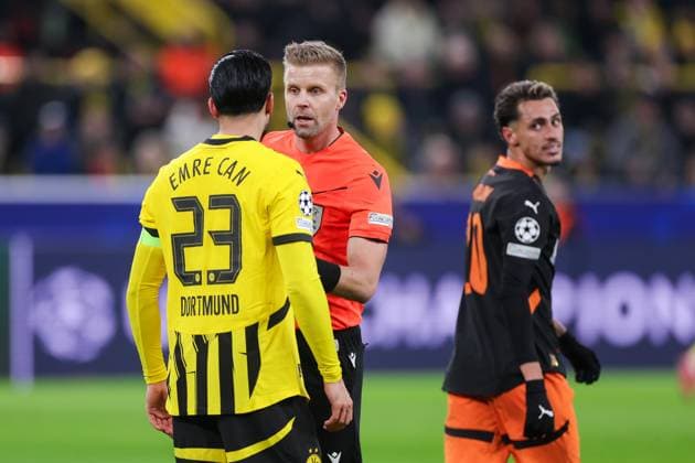 29.01.2025, UEFA Champions League, 8. Spieltag, Borussia Dortmund - Shakhtar Donetsk, v. l. Emre Can (Borussia Dortmund), Schiedsrichter Glenn Nyberg (SWE), Marlon Gomes (Shakhtar Donetsk), Dortmund Signal Iduna Park NRW Deutschland xRHR-FOTO DEx Copyright: DennisxEwert RHR-FOTOx RHR-FOTO DE