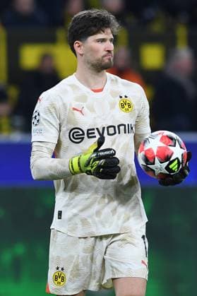 Fußball Champions League 8. Spieltag Borussia Dortmund - Schachtar Donezk am 29.01.2025 im Signal Iduna Park in Dortmund Gregor Kobel ( Dortmund )