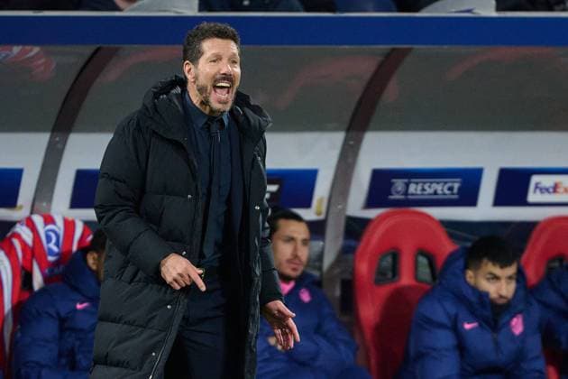 Salzburg, Österreich 29. Januar 2025: Champions League - 2024 2025 - RB Salzburg vs. Atletico de Madrid Im Bild: Trainer Diego Simeone (Madrid) unzufrieden auf dem Spielfeld. Red Bull Arena Copyright: xFotostandx xWassmuthx