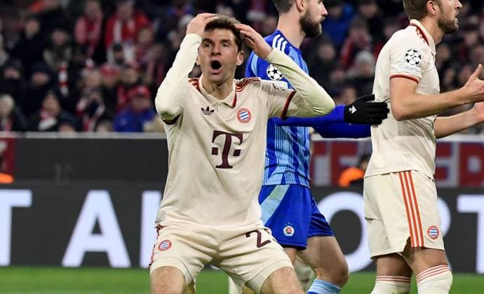 29.01.2025, xemx, Fussball UEFA Champions League, FC Bayern Muenchen - Slovan Bratislava v.l. Thomas Mueller (FC Bayern Muenchen) (DFL DFB REGULATIONS PROHIBIT ANY USE OF PHOTOGRAPHS as IMAGE SEQUENCES and or QUASI-VIDEO) Muenchen