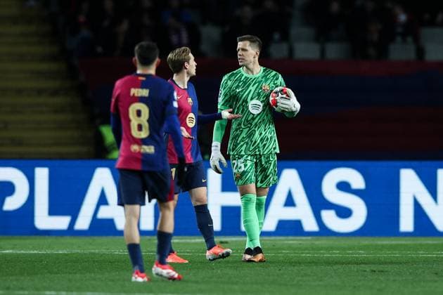 Wojciech SzczÄ™sny FC Barcelona, Barca Frenkie De Jong (FC Barcelona) Pedri (FC Barcelona) during the UEFA Champions League 2024 25 League Phase MD8 match between FC Barcelona and Atalanta BC at Estadi Olimpic Lluis Companys on January 29, 2025 in Barcelona, Spain. (Photo by Xavi Bonilla DeFodi Images) Defodi-674_20250129_XB3_1758