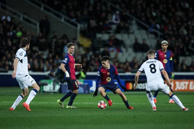 Pedri FC Barcelona, Barca Pablo Gavi (FC Barcelona) Mario Pasalic (Atalanta BC) during the UEFA Champions League 2024 25 League Phase MD8 match between FC Barcelona and Atalanta BC at Estadi Olimpic Lluis Companys on January 29, 2025 in Barcelona, Spain. (Photo by Xavi Bonilla DeFodi Images) Defodi-674_20250129_XB3_1844
