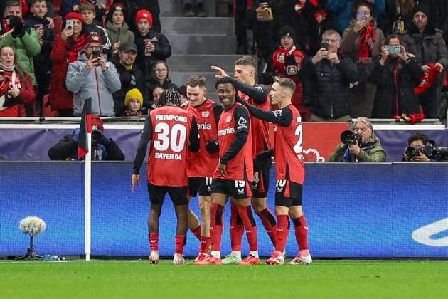 Leverkusen, Deutschland, 29.01.25: Florian Richard Wirtz (Bayer 04 Leverkusen) Torjubel, jubelt mit seiner Mannschaft nach dem Treffer zum 1:0 waehrend des Spiels der Champions League Gruppenphase zwischen Bayer 04 Leverkusen vs Sparta Prag in der BayArena Leverkusen BayArena North Rhine-Westphalia Germany Copyright: xBrauer-Fotoagenturx xAdrianxSchlx