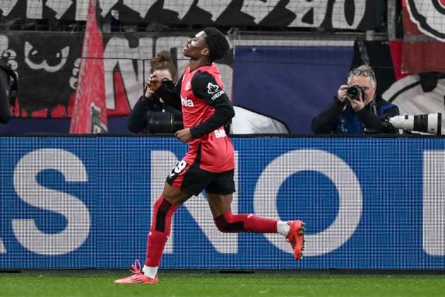 Nathan Tella (Leverkusen 19) jubelt nach dem Tor zum 2:0 29.01.2025 Fussball Champions League, Bayer Leverkusen vs Sparta Prag, BayArena, Leverkusen,