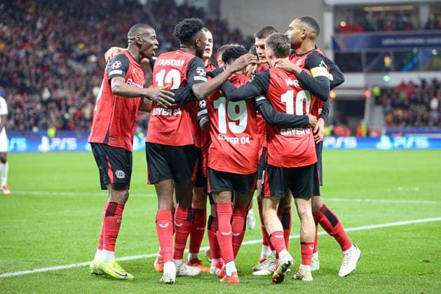 Leverkusen, Deutschland, 29.01.25: Nathan Tella (Bayer 04 Leverkusen) Torjubel, jubelt mit seiner Mannschaft nach dem Treffer zum 2:0 waehrend des Spiels der Champions League Gruppenphase zwischen Bayer 04 Leverkusen vs Sparta Prag in der BayArena Leverkusen BayArena North Rhine-Westphalia Germany Copyright: xBrauer-Fotoagenturx xAdrianxSchlx