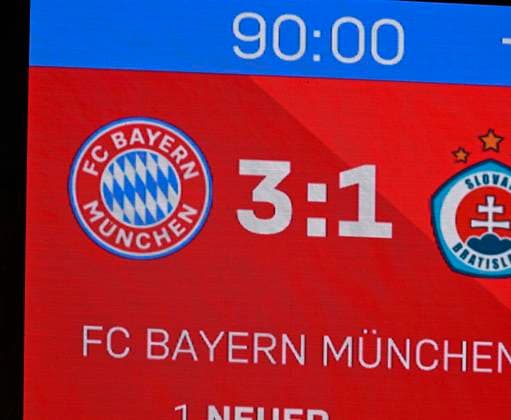 29.01.2025, Fussball UEFA Championsleague 2024 2025: 8.Spieltag, FC Bayern München - Slovan Bratislava, in der Allianz-Arena München. Das Endergebnis von 3:1