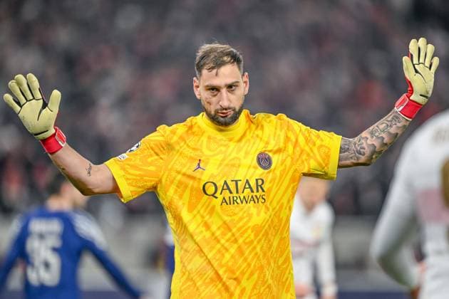 Torwart Gianluigi Donnarumma (Paris Saint-Germain) gestures during the UEFA Champions League 2024 25 League Phase MD8 match between VfB Stuttgart and Paris Saint-Germain at MHPArena on January 29, 2025 in Stuttgart, Germany. (Photo by Harry Langer DeFodi Images) Defodi-541_VFBPSG20250129_76