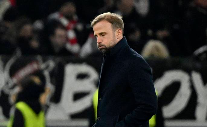 nach Spielende: Trainer Coach Sebastian Hoeness VfB Stuttgart enttaeuscht Champions League VfB Stuttgart vs Paris St. Germain PSG 29.01.2025 DFL REGULATIONS PROHIBIT ANY USE OF PHOTOGRAPHS AS IMAGE SEQUENCES AND OR QUASI-VIDEO Champions League VfB Stuttgart vs Paris St. Germain PSG