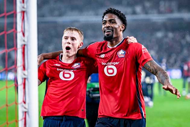 LOSC Lille midfielder Hakon Arnar Haraldsson and LOSC Lille defender Alexandro, during the match Lille - Feyenoord at the Stade Pierre Mauroy for the UEFA Champions League - League phase - Matchday 8 season 2024-2025 in LILLE, France on 29 januari 2025, (photo by Stefan Koops EYE4images DeFodi Images) Defodi-746_211733