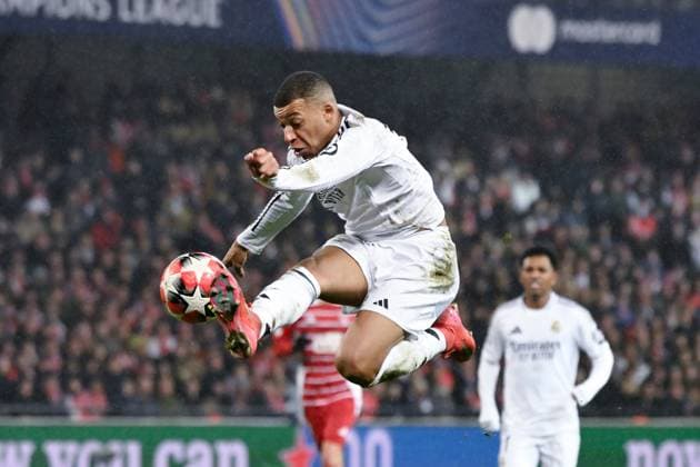 FOOTBALL : Brest vs Real Madrid - Ligue des Champions - 29 01 2025 Kylian Mbappe ( 9 - Real Madrid ) during the UEFA Champions League match between Stade Brestois 29 and Real Madrid CF at Stade de Roudourou on January 29 , 2025 in Guingamp, France. ( Photo by Dante Badano PsnewZ ) - GuingampFrance  Copyright: xDantexBadanox