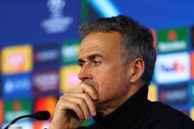 29.01.2025 Stuttgart , Champions League Fußball VfB Stuttgart vs. Paris St. Germain, Trainer Luis Enrique (PSG) Gemäß den Vorgaben der DFL Deutschen Fuï¬‚ball Liga ist es untersagt, in dem Stadion und oder vom Spiel angefertigte Fotoaufnahmen in Form von Sequenzbildern und oder videoähnlichen Fotostrecken zu verwerten bzw. verwerten zu lassen.