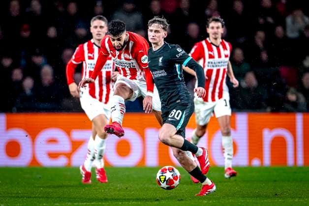 PSV Eindhoven midfielder Ismael saibari, Liverpool FC midfielder Tyler Morton during the match PSV - Liverpool at the Philips stadium for the Champions League - League phase - Matchday 8 season 2024-2025 in EINDHOVEN, Netherlands on 29 january 2025, (photo by Marcel van Dorst EYE4images DeFodi Images) Defodi-746_211813