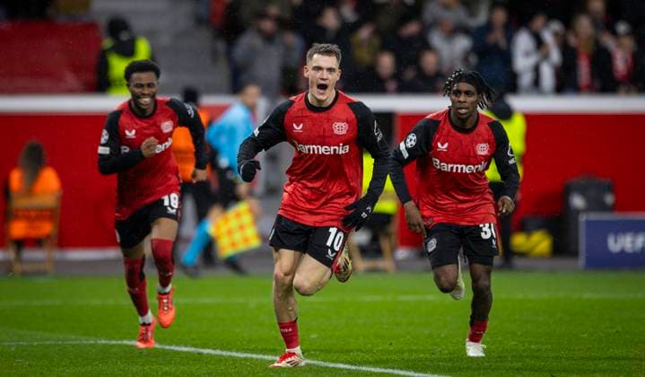 Leverkusen, Germany. 29th Jan 2025. Goal celebration: Florian Wirtz (LEV) Jeremie Frimpong (LEV) Bayer Leverkusen - Sparta Prag 29.01.2025