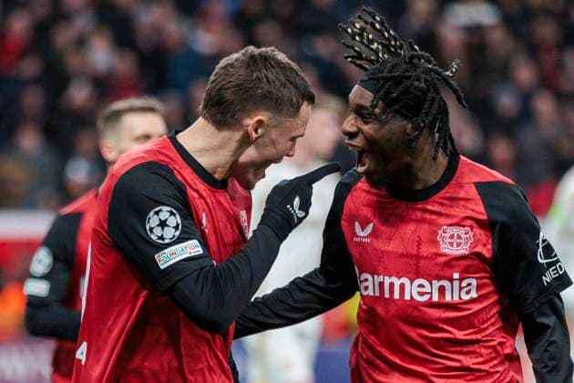 UEFA Champions League, Bayer Leverkusen - Sparta Prag, 29.01.2025 Florian Wirtz (Bayer 04 Leverkusen, 10) und Jeremie Frimpong (Bayer 04 Leverkusen, 30) jubeln nach dem Tor zur 1:0 Führung. UEFA Champions League, Bayer Leverkusen - Sparta Prag, 8. Spieltag, am 29.01.2025, BayArena, Leverkusen UEFA regulations prohibit any use of photographs as image sequences and or quasi-video Copyright: xBEAUTIFULxSPORTS Meuselx