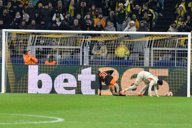 Marlon Gomes (Schachtar Donezk 30) erzielt das Tor zum 2:1 29.01.2025 Fussball, Champions League, Borussia Dortmund vs Schachtar Donezk, Signal Iduna Park, Dortmund,