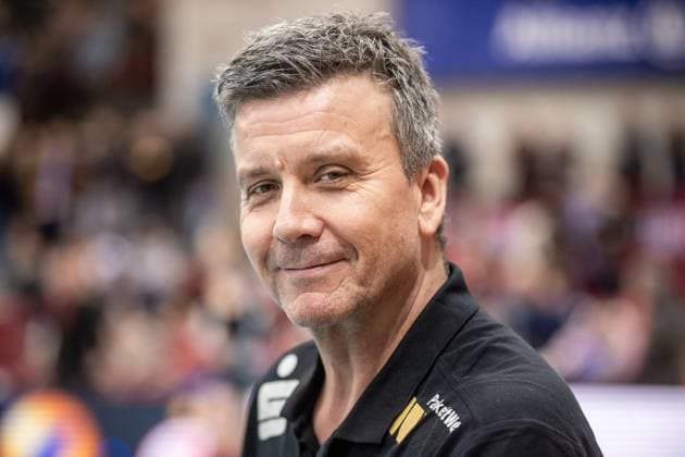 Alexander Waibl (Trainer Dresdner SC) GER, Allianz MTV Stuttgart - Dresdner SC, Volleyball Bundesliga, VBL, Spielzeit 2024 2025, 30.01.2025 GER, Allianz MTV Stuttgart - Dresdner SC, Volleyball Bundesliga, VBL, Spielzeit 2024 2025, 30.01.2025 Stuttgart Copyright: xSandyxDinkelackerx EP_SDR