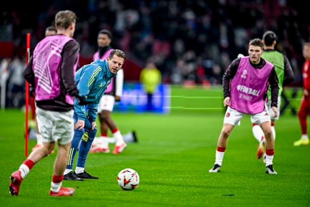 AFC Ajax Amsterdam assistant trainer Dave Vos, during the match Ajax - Galatasaray at the Johan Cruijff ArenA for the UEFA Europa League - League phase - Matchday 8 season 2024-2025 in AMSTERDAM, Netherlands on 30 januari 2025, (photo by Stefan Koops EYE4images DeFodi Images) Defodi-746_212070