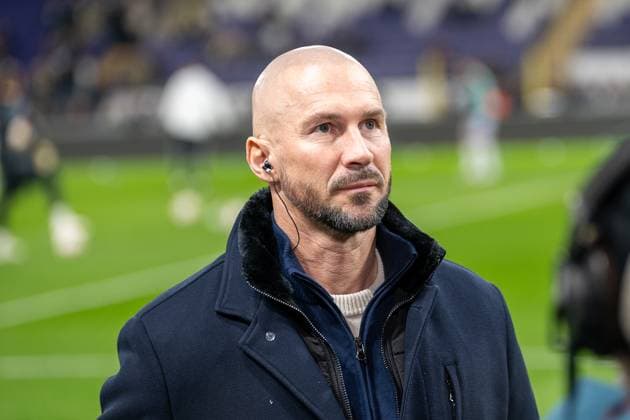 30.01.2025, Fussball: UEFA Europa League, Saison 2024 2025, Spieltag 08, RSC Anderlecht - TSG 1899 Hoffenheim im Lotto Park in Anderlecht. Christian Ilzer (TSG 1899 Hoffenheim, Cheftrainer) schaut sich vor dem Interview im Stadion um. Foto: Kirchner-Media Thomas Haesler Copyright: xKirchner-Media ThomasxHaeslerx