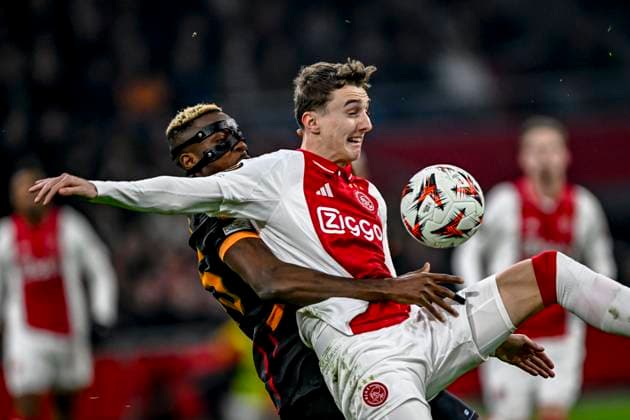 Galatasaray forward Victor Osimhen, AFC Ajax Amsterdam defender Youri Baas, during the match Ajax - Galatasaray at the Johan Cruijff ArenA for the UEFA Europa League - League phase - Matchday 8 season 2024-2025 in AMSTERDAM, Netherlands on 30 januari 2025, (photo by Stefan Koops EYE4images DeFodi Images) Defodi-746_212132